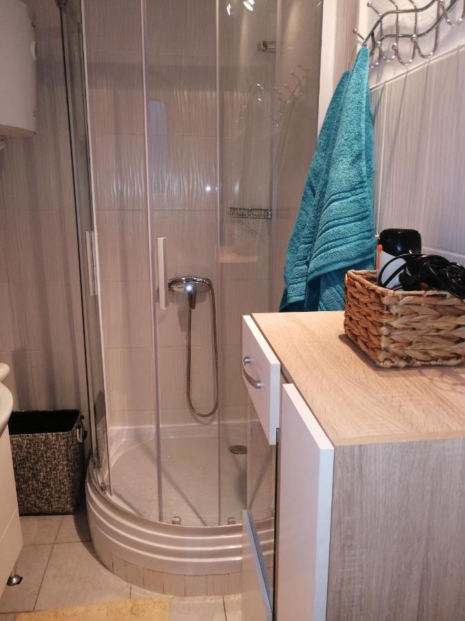 Apartments Lanterna Ražanac Εξωτερικό φωτογραφία