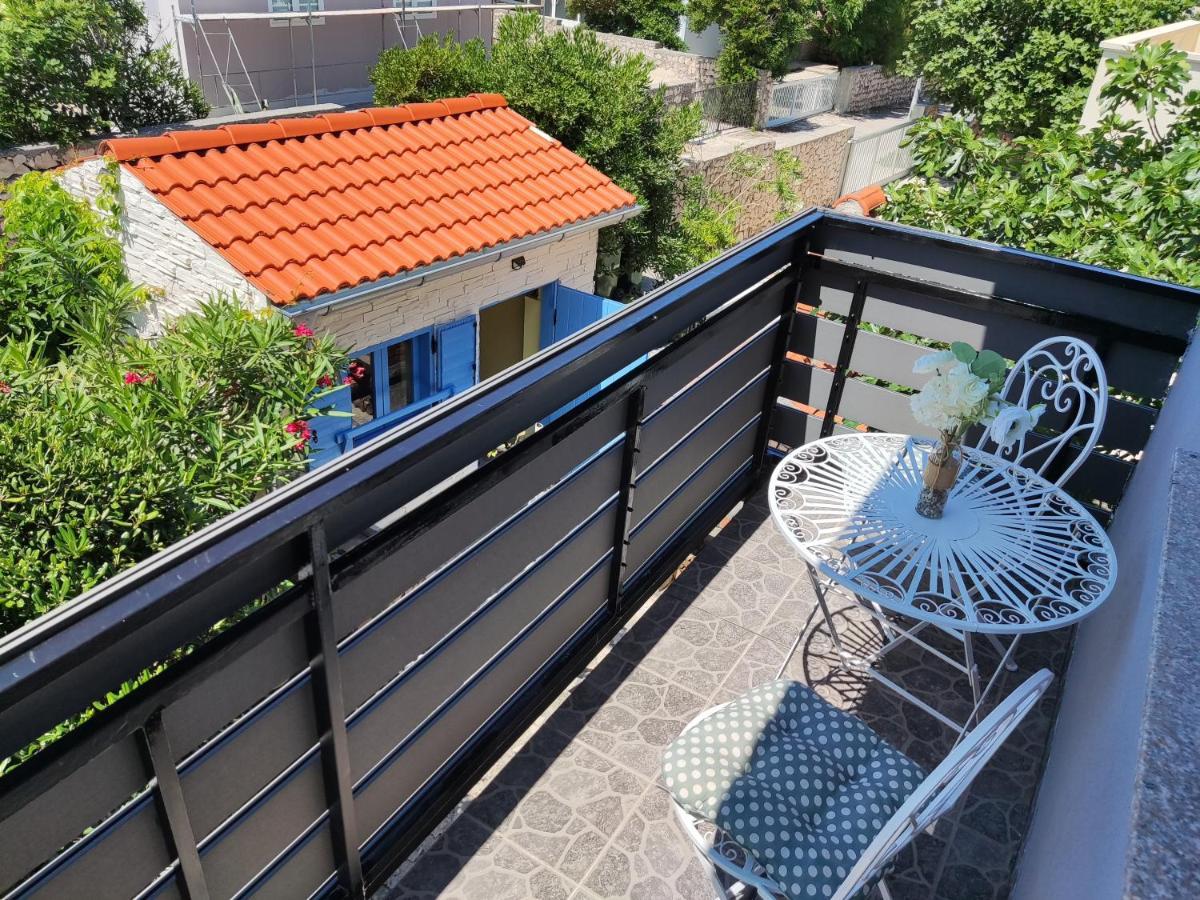 Apartments Lanterna Ražanac Εξωτερικό φωτογραφία
