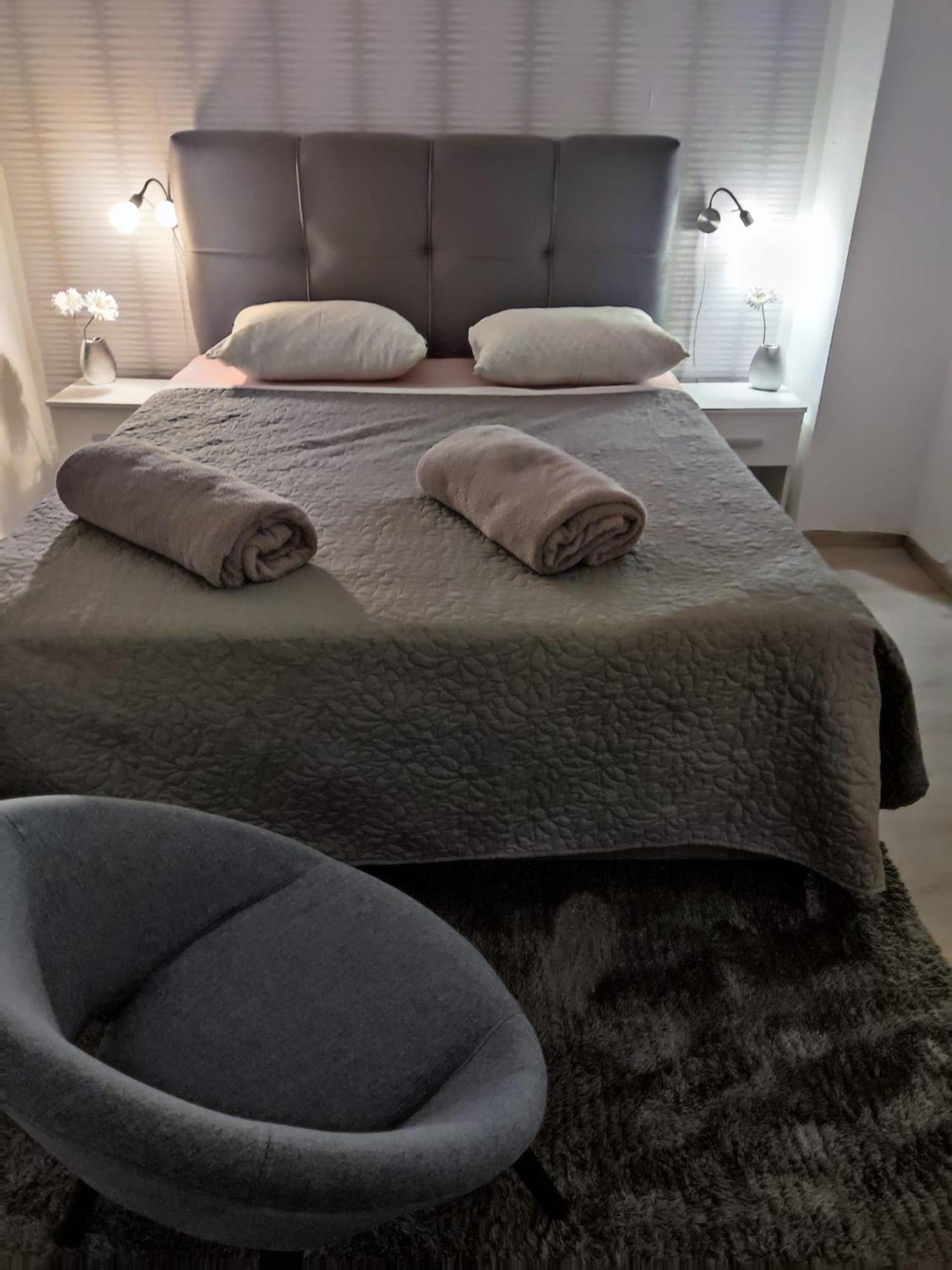 Apartments Lanterna Ražanac Δωμάτιο φωτογραφία