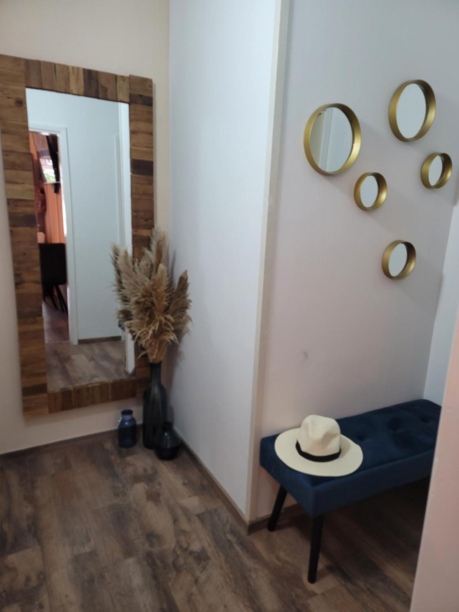 Apartments Lanterna Ražanac Δωμάτιο φωτογραφία